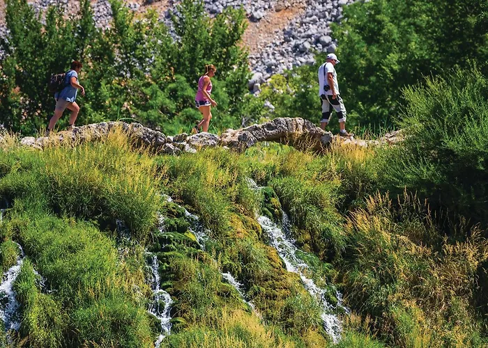 Апартаменты Lovely In Susnjar Ii, Krusevo (Zadar)