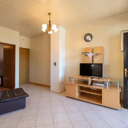 Apartmán In Susnjar Ii, With Wifi Kruševo