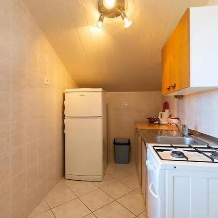 Lovely Apartment In Susnjar Ii, Krusevo With Wifi Kruševo